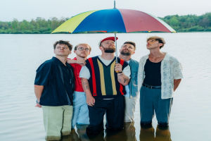 Thijs Boontjes, Paul de Leeuw & NJO Poporkest en Hiigo & Orkest de Ereprijs: vijfde editie Maaiveld Festival