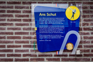 Baan DNIJ vernoemd naar olympisch kampioene Ans Schut