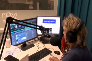 Presentatrice Leny Looden stopt na 20 jaar met radioprogramma de Matinee