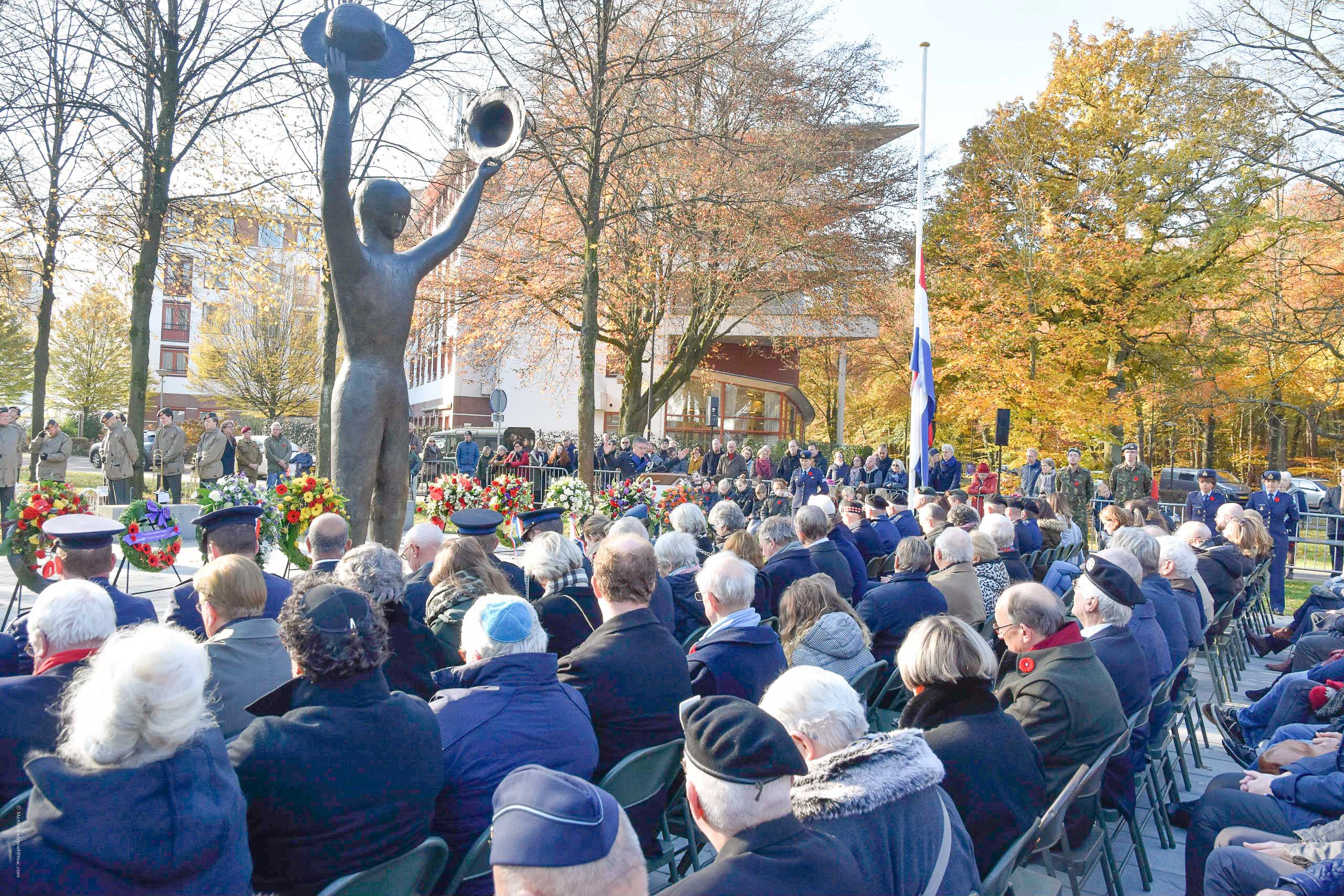 Herdenking Canadese Bevrijders bij ‘De Man met de Twee Hoeden’ 